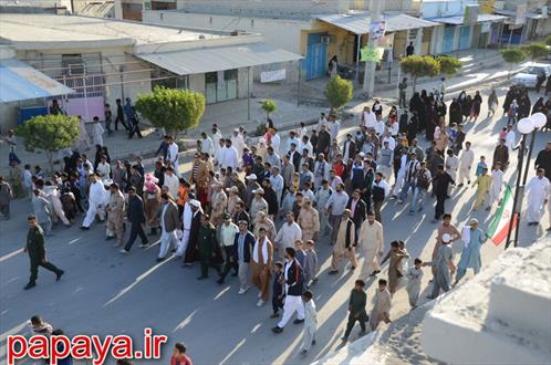 همایش پیاده روی خانوادگی به مناسبت دهه فجر در شهرستان سرباز برگزار شد